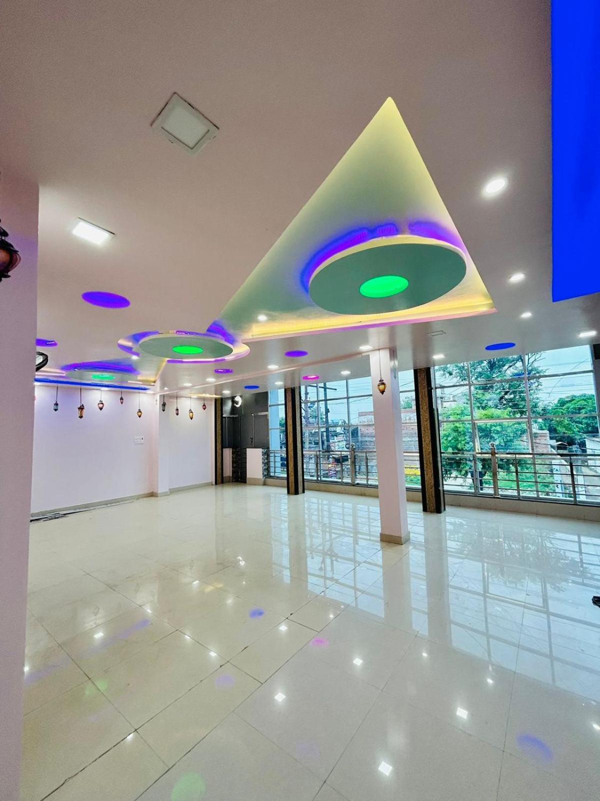 Smart Stays - Mmmut College - Gkp Airport Gorakhpur Kültér fotó