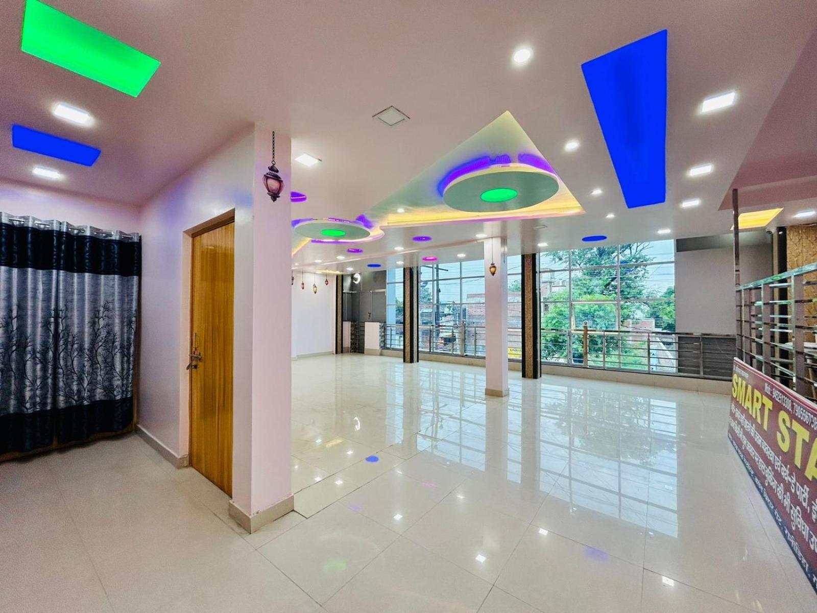 Smart Stays - Mmmut College - Gkp Airport Gorakhpur Kültér fotó