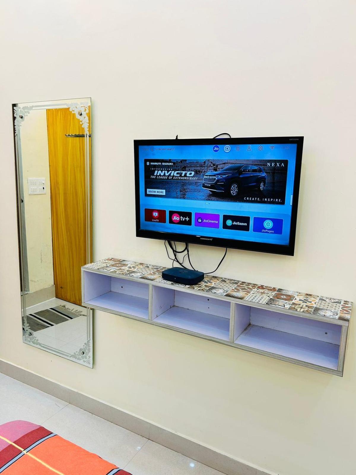 Smart Stays - Mmmut College - Gkp Airport Gorakhpur Kültér fotó
